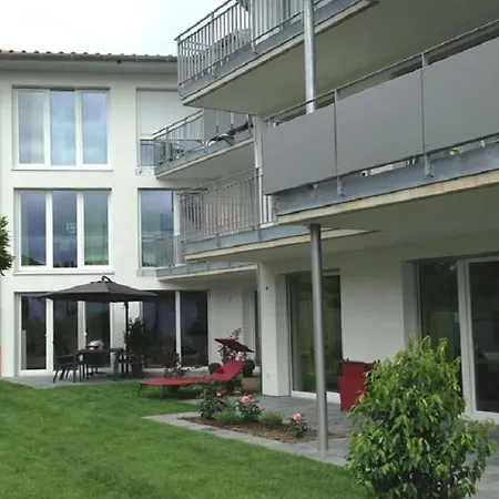 Apartment Gastehaus Flower Idyll Und Bodenseeperle Sipplingen
